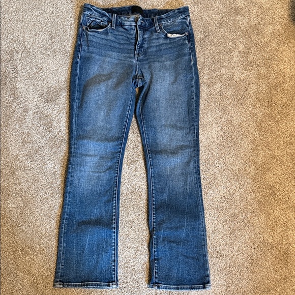 Classic Blue Women's Jeans - Picture 4 of 4